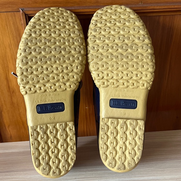 LL Bean Navy Blue Tan Mocs Mud Duck Boots - Picture 4 of 6